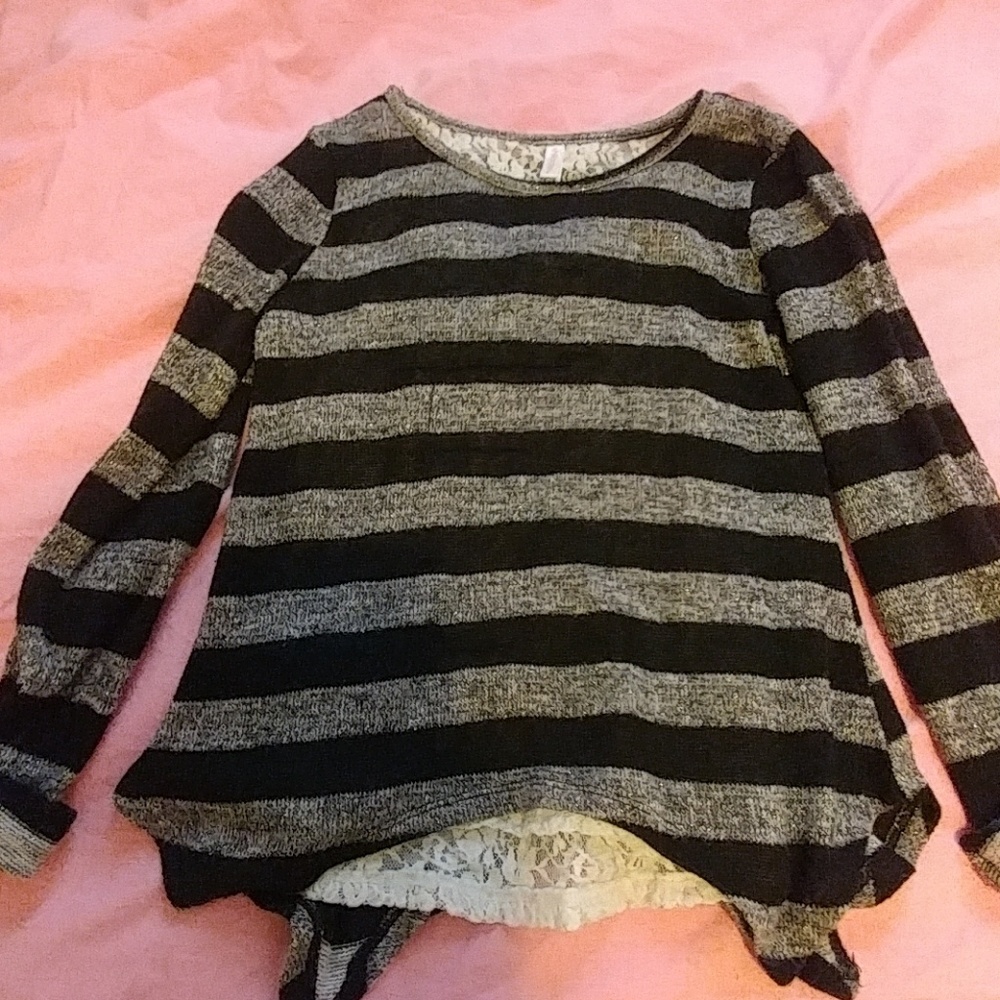 Girls size 7/8 black and silver striped shirt
